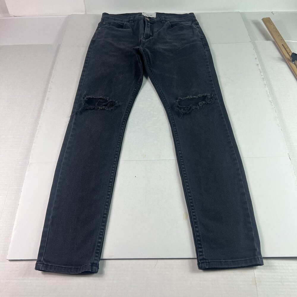 Rolla's Jean Men 31x30* Thin Captain Slim Black Faded Distressed Denim Tag 31x32